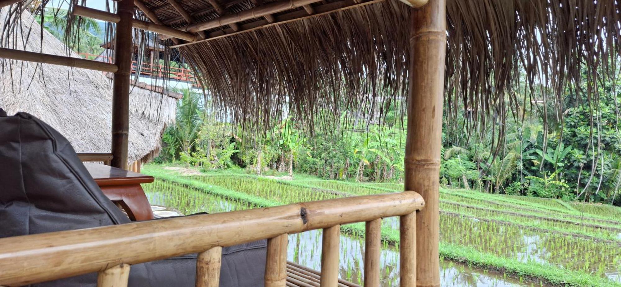 Hotel Uma Nirmala Aling-Aling Singaraja Exterior foto